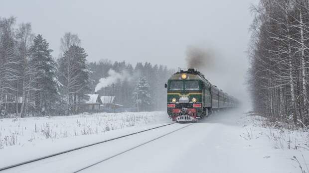 В Краснодарском крае аномальные снегопады привели к задержке 55 поездов