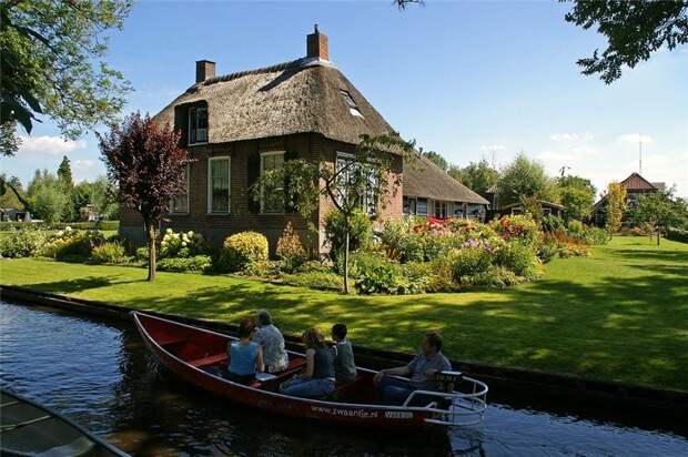 Giethoorn30 Giethoorn30 Гитхорн: деревня, где нет дорог