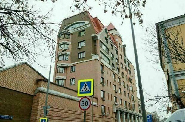 Долина не передаст Лурье квартиру 5 января