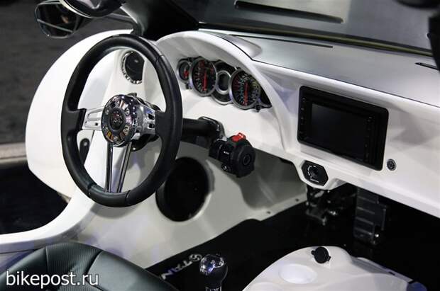 Трицикл Invader TC-3 2012