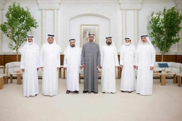 EMIRATOS PRESIDENTE - EEUU felicita a Mohamed bin Zayed por su nombramiento como presidente de EAU