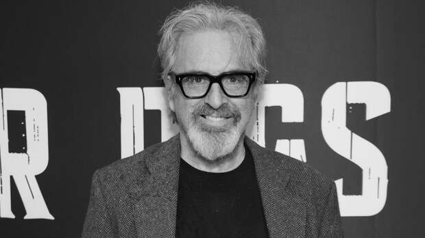 Умер актер из фильма "Джанго освобожденный" Роберт Кэррадайн