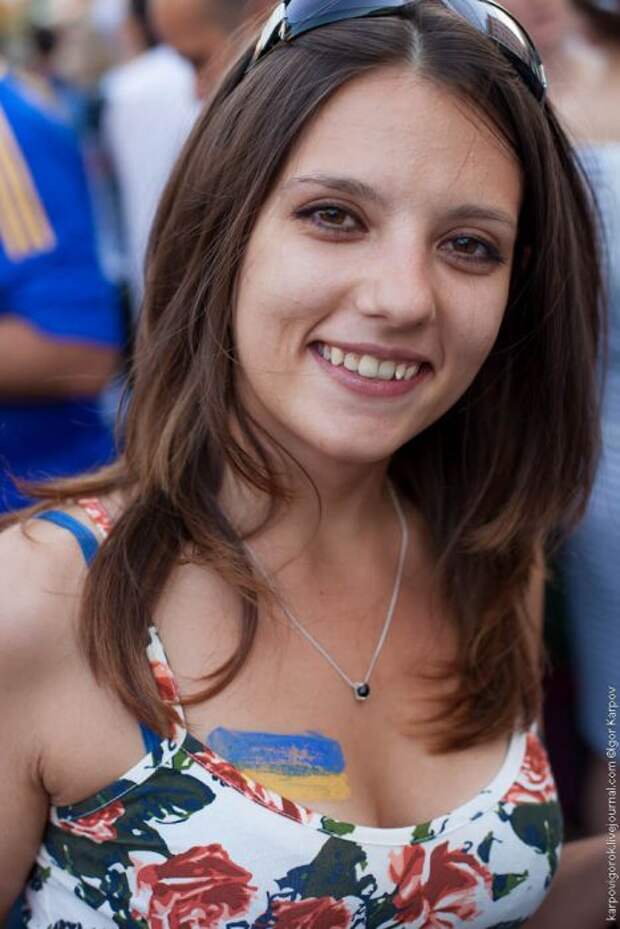 Болельщицы Евро-2012 (65 фото)
