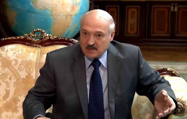 Лукашенко отреагировал на слова Меркель об обмане с Минскими соглашениями
