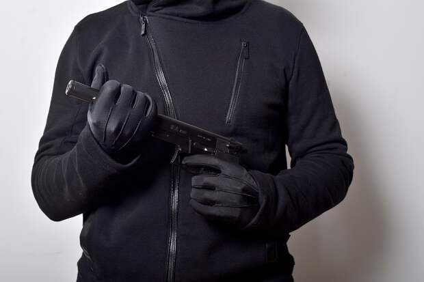 Gloves, Human Hand, Evil, Gun, Weapon, Handgun