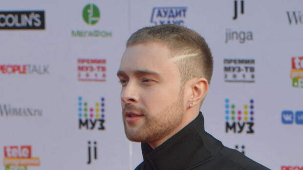 Егор Крид пожаловался на преследующую его неадекватную фанатку