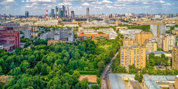 Герой России Сергей Липовой поддержал мобилизованных москвичей. Фото: М. Денисов mos.ru. Пресс-служба мэра и Правительства Москвы