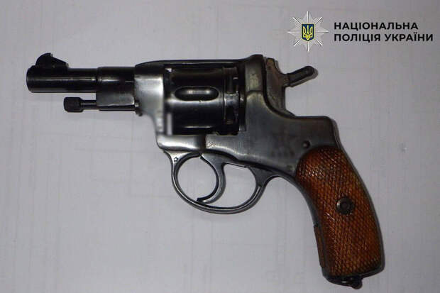 "Страна.ua": в Киеве конфликт между водителем и пешеходом закончился стрельбой