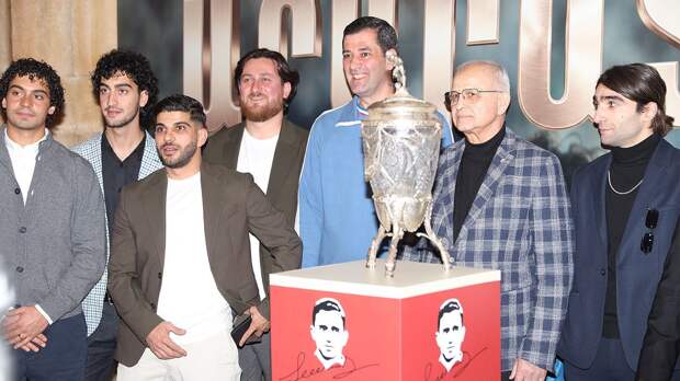 Премьеру фильма о Симоняне в Ереване встретили овациями