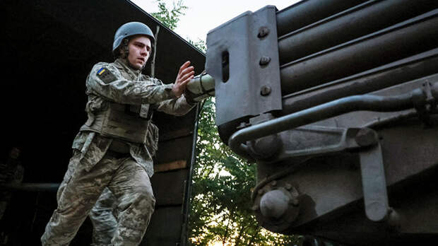 США позволят Киеву увеличить дальность ударов по России при расширении фронта
