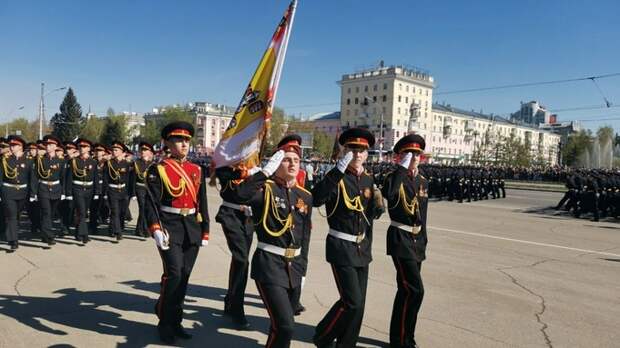 Парад Победы в Барнауле / Фото: amic.ru