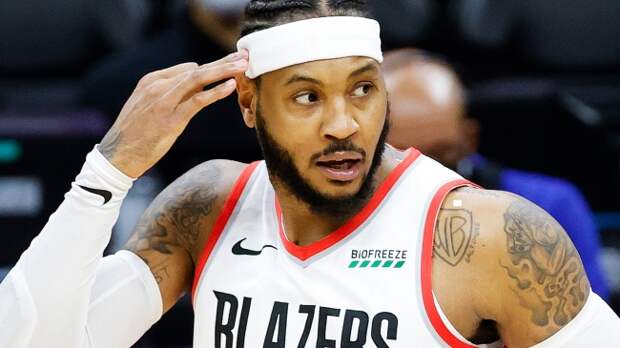 Carmelo Anthony playing for the Portland Trail Blazers