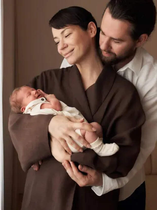 Ида Галич и Олег Ледвич с дочерью