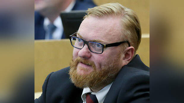 Милонов раскритиковал откровенные наряды танцоров Наташи Королевой