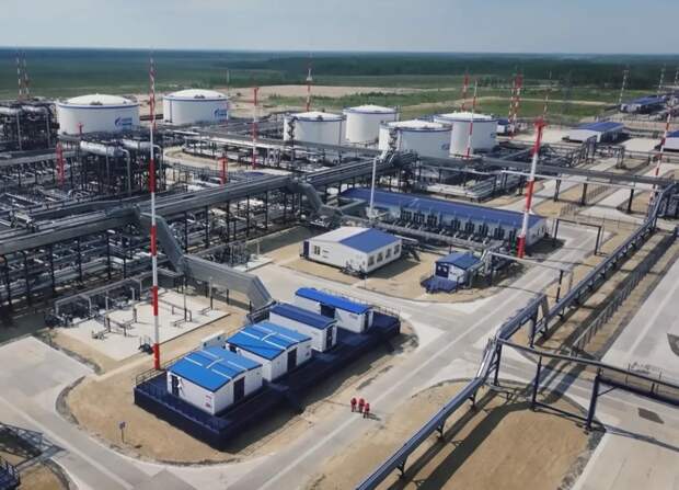 Bloomberg: РФ выигрывает не только от нефти, но и от зерна, удобрений