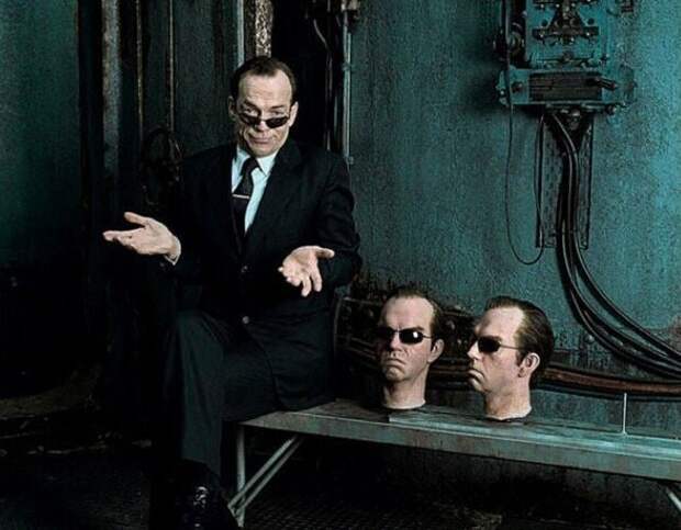 1. "Матрица: Революция" (2003) 1. "Матрица: Революция" (2003)