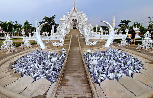 Белый храм Wat Rong Khun