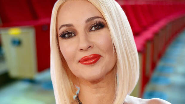 Лера Кудрявцева рассказала об итогах года: «Жалил меня нещадно. Было больно»