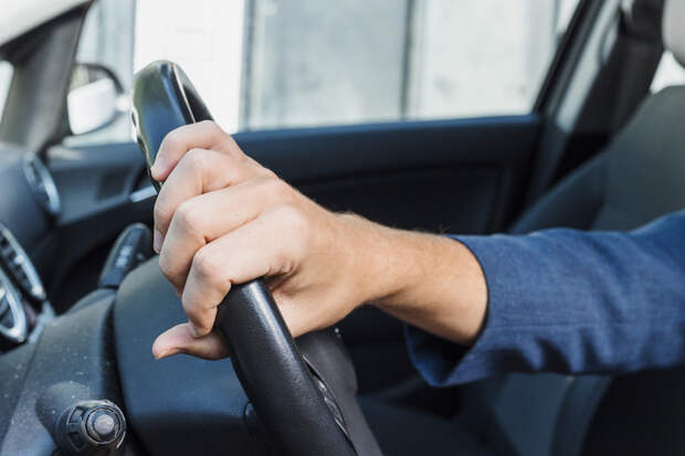 Жители Смоленска и области стали больше тратить денег на ремонт и обслуживание транспортных средств