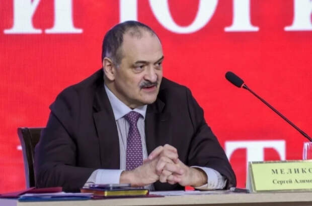 Путин освободил Меликова с поста главы Дагестана