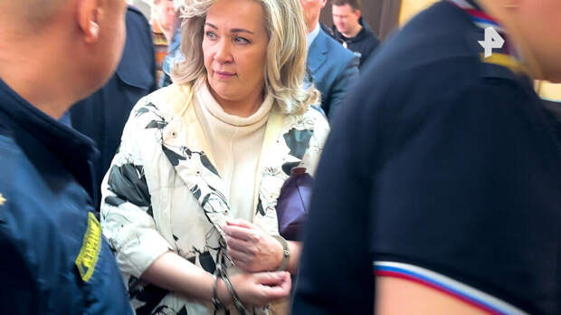 Бывшим зампредам Ивановского правительства дали по 10 лет за взятки