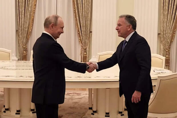 Опубликованы кадры встречи Путина с Уиткоффом и Кушнером в Кремле