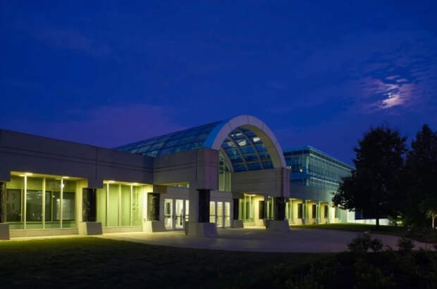 CBS: ЦРУ применило дезинформацию, чтобы спасти второго пилота F‑15, сбитого в Иране