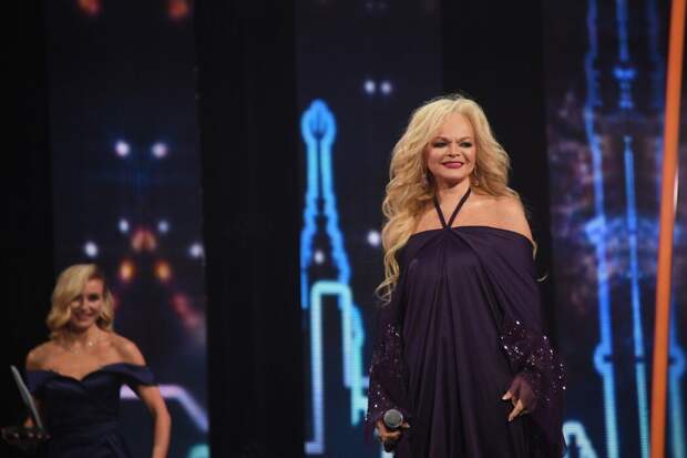 «Травля?»: Леонид Дзюник объяснил, что происходит вокруг Ларисы Долиной