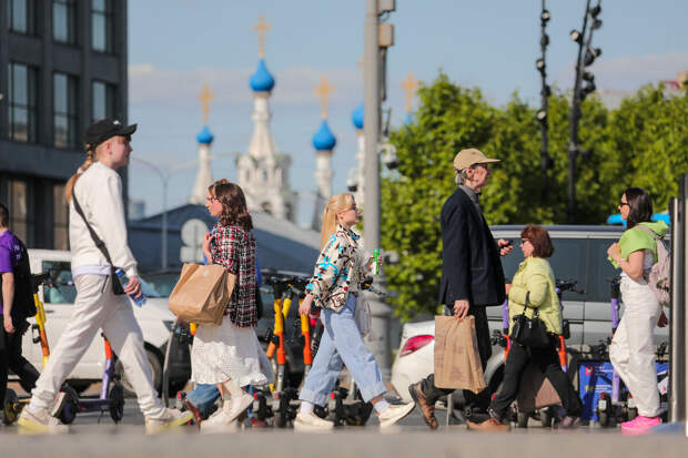 Гидрометцентр: в Москве ожидаются грозы и жара до 26°C