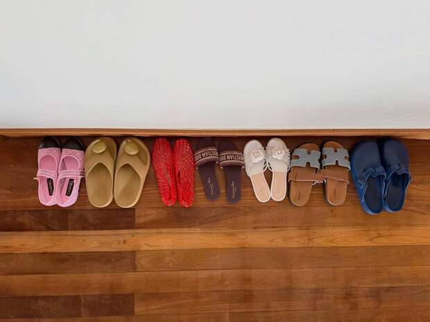 Жена Петросяна взяла на Мальдивы коллекцию обуви за сотни тысяч рублей