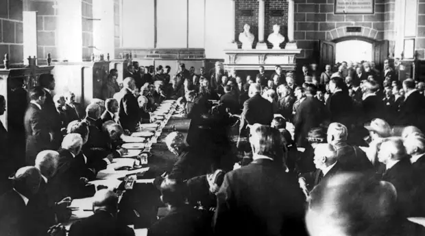 Увидели «дестабилизацию»: как встреча президента Чехии с закарпатскими русинами обеспокоила Киев