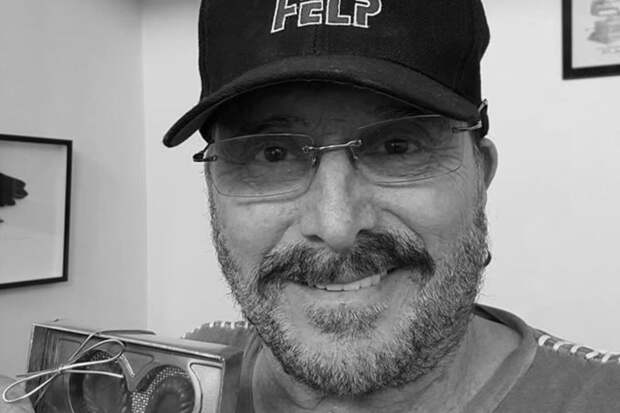 Умер основатель Three Dog Night Чак Негрон