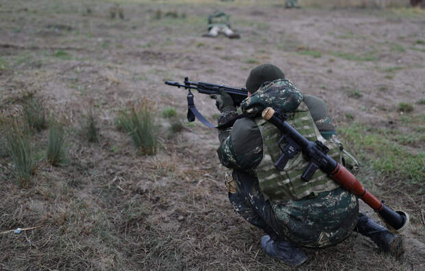 Российский боец четыре дня полз по болоту к сослуживцам