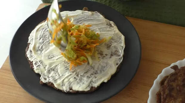 Закусочный печеночный торт с кабачками Закуска, Рецепт, Еда, Кулинария, Печеночный торт, Печень, Другая кухня, Приготовление, Видео, Длиннопост, Видео рецепт, Видеоблог