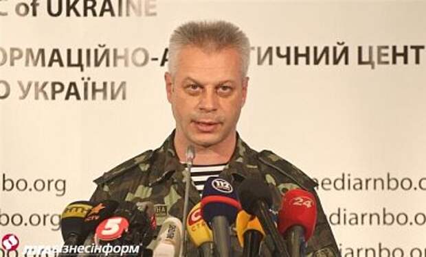 В Донецке трое мирных граждан погибли из-за обстрелов боевиками В Донецке трое мирных граждан погибли из-за обстрелов боевиками