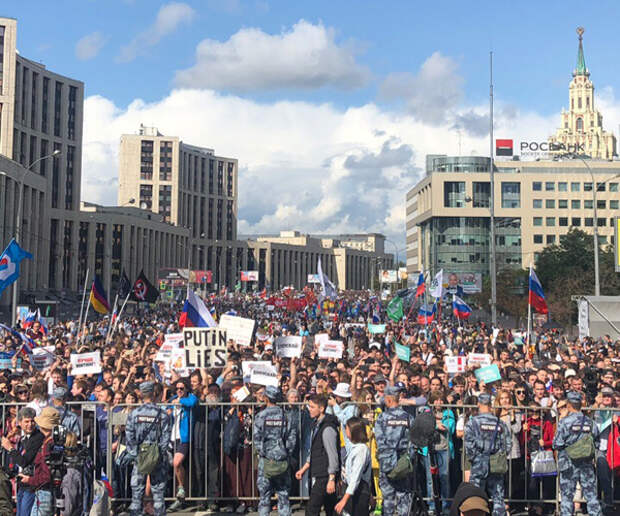 Митинг в поддержку незарегистрированных оппозиционных кандидатов в Москве(2019)|Фото: vk.com/zhukovsky_public