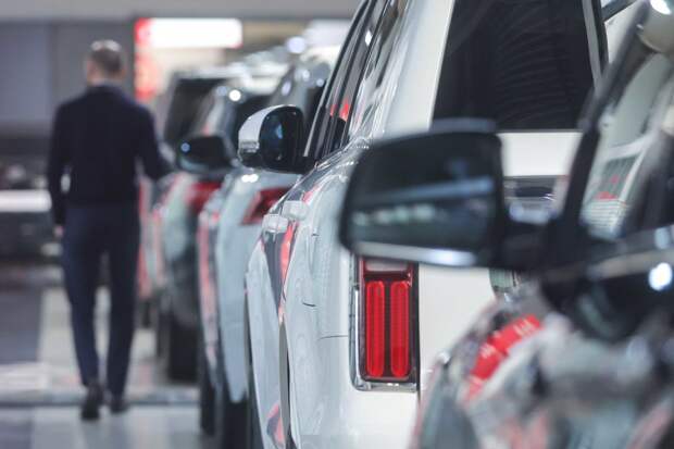 Россиянам стало сложнее купить машину в кредит