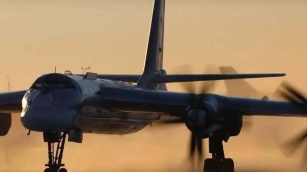 О чем говорят полеты стратегической авиации ВКС России над Балтикой и Японским