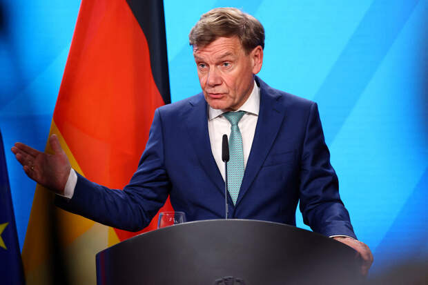 Глава МИД ФРГ Вадефуль: у нас больше нет запасов ракет для Украины