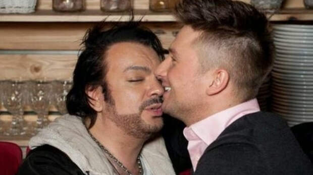 Самые знаменитые геи России. Лучше присядьте, чтобы не упасть