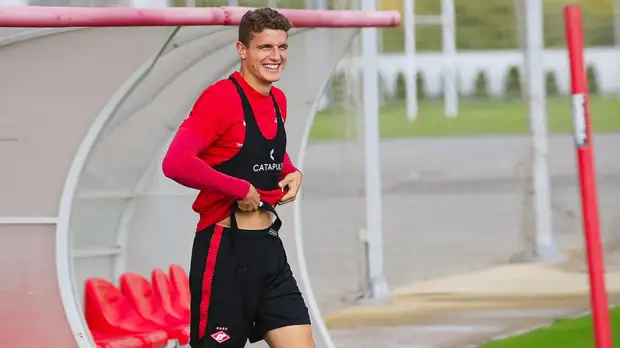 Агент Тиля прокомментировал новость о возвращении полузащитника в «Спартак»