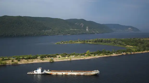 В Татарстане намерены поднять более 20 затонувших судов со дна Волги