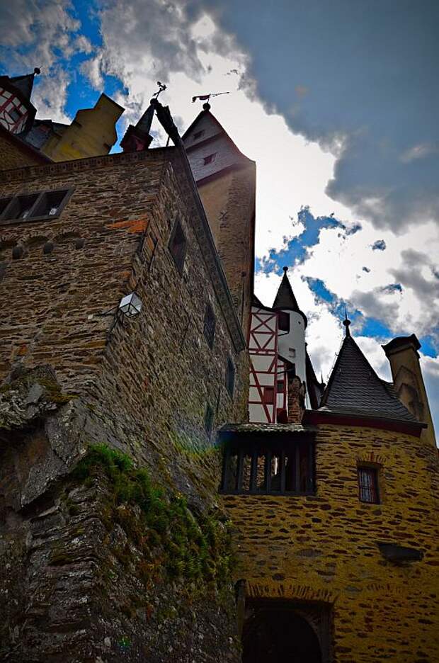 Замок Эльц (Burg Eltz), Германия