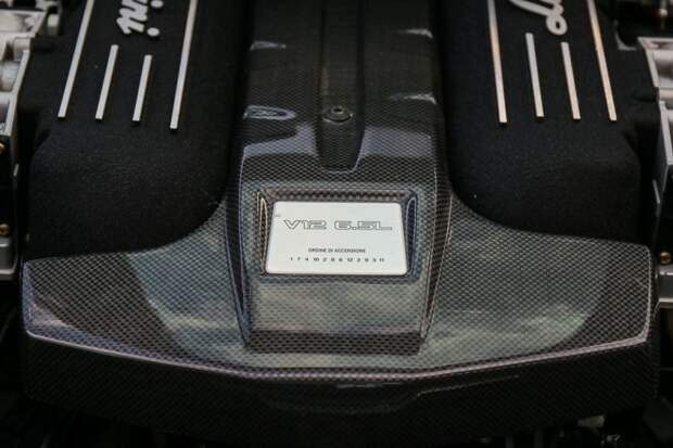 Лимитированный спорткар Lamborghini Murcielago LP640-4 от Versace