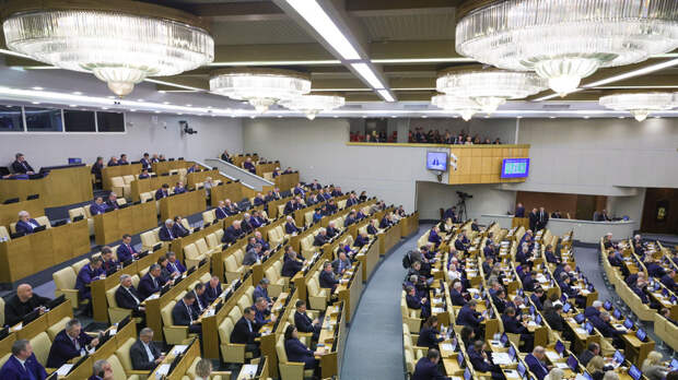 В Госдуме предложили размещать на алкоголе «устрашающие» изображения