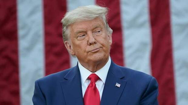 Трамп указал на "самого тупого" человека в Белом доме