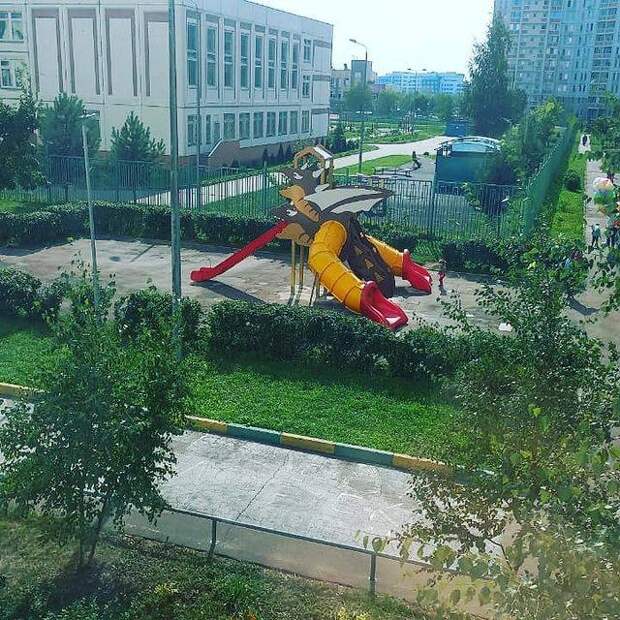Детскую площадку на Дмитровском откроют к концу сентября