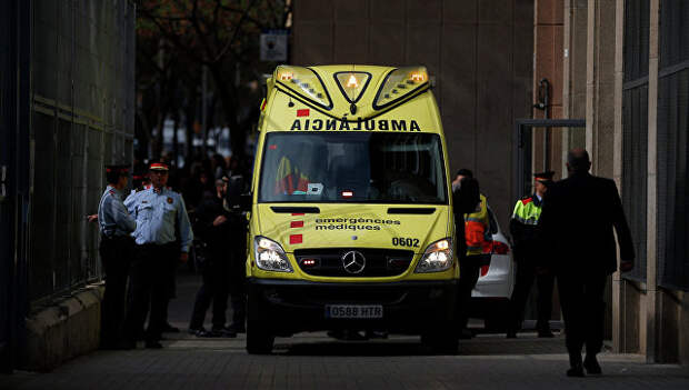 В Испании мужчину убили за ношение подтяжек