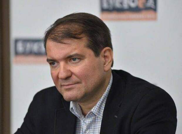 Корнилов, получивший паспорт РФ: Распад моей Родины в 1991-м был трагедией Корнилов, получивший паспорт РФ: Распад моей Родины в 1991-м был трагедией
