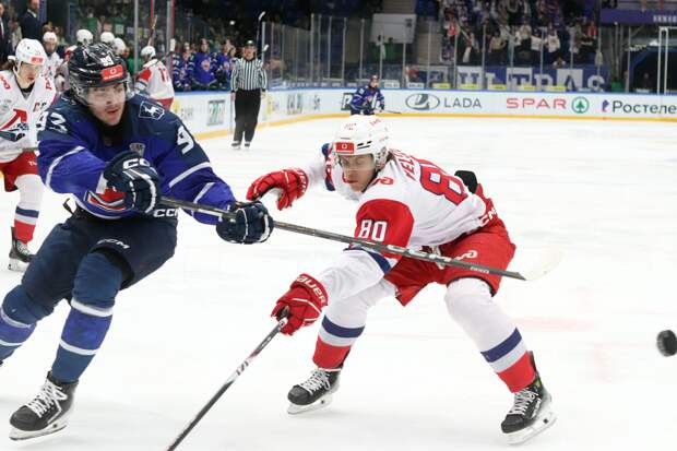 «Чайка» вырвала победу у «Локо» в четвёртом матче полуфинала МХЛ